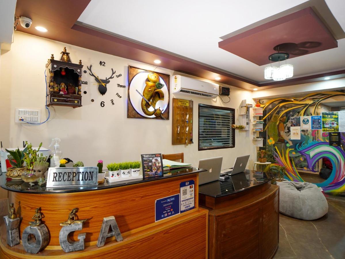 Karwaan Hostel Ришикеш Экстерьер фото
